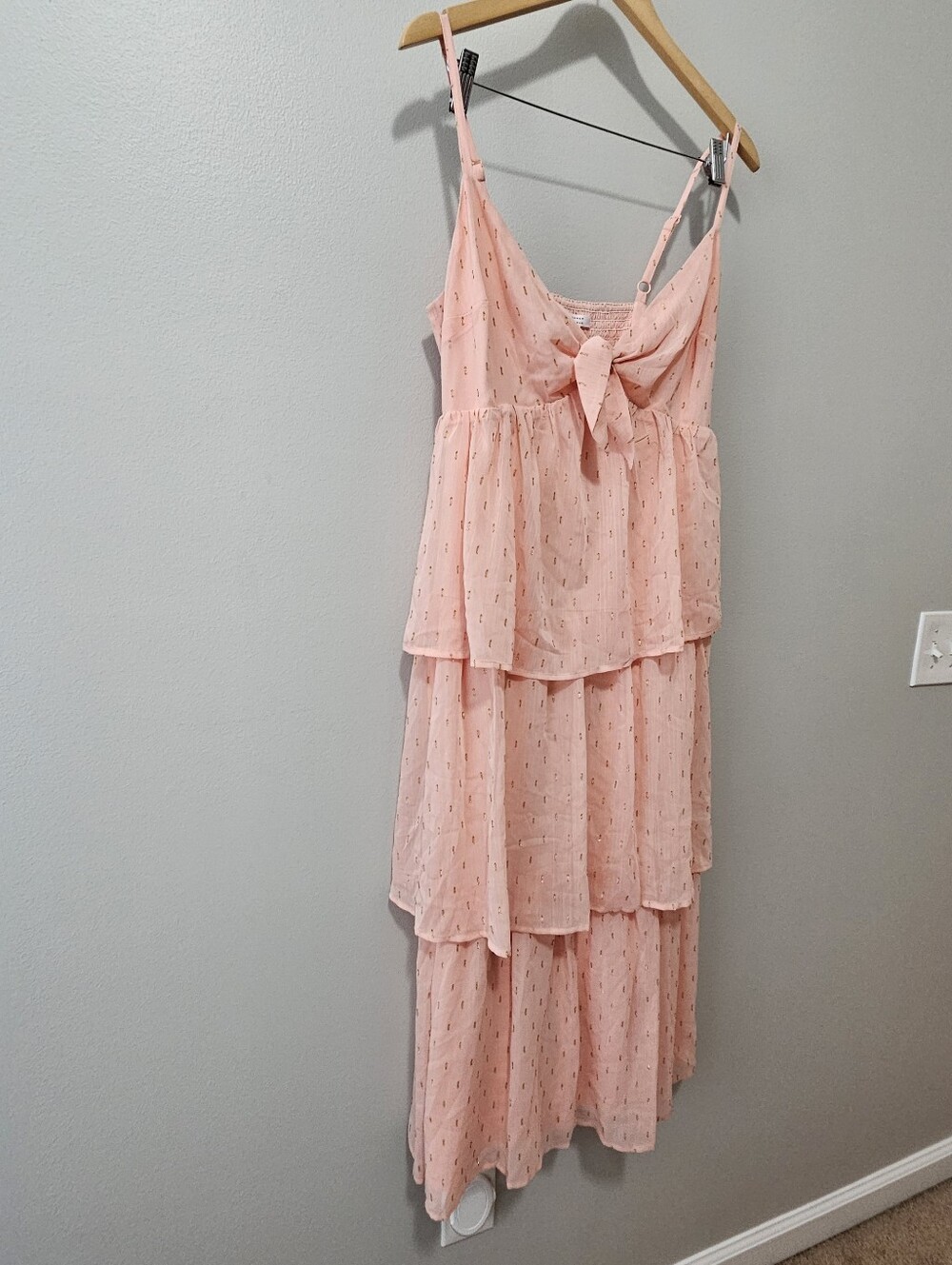 Dress - Picture 2 of 7